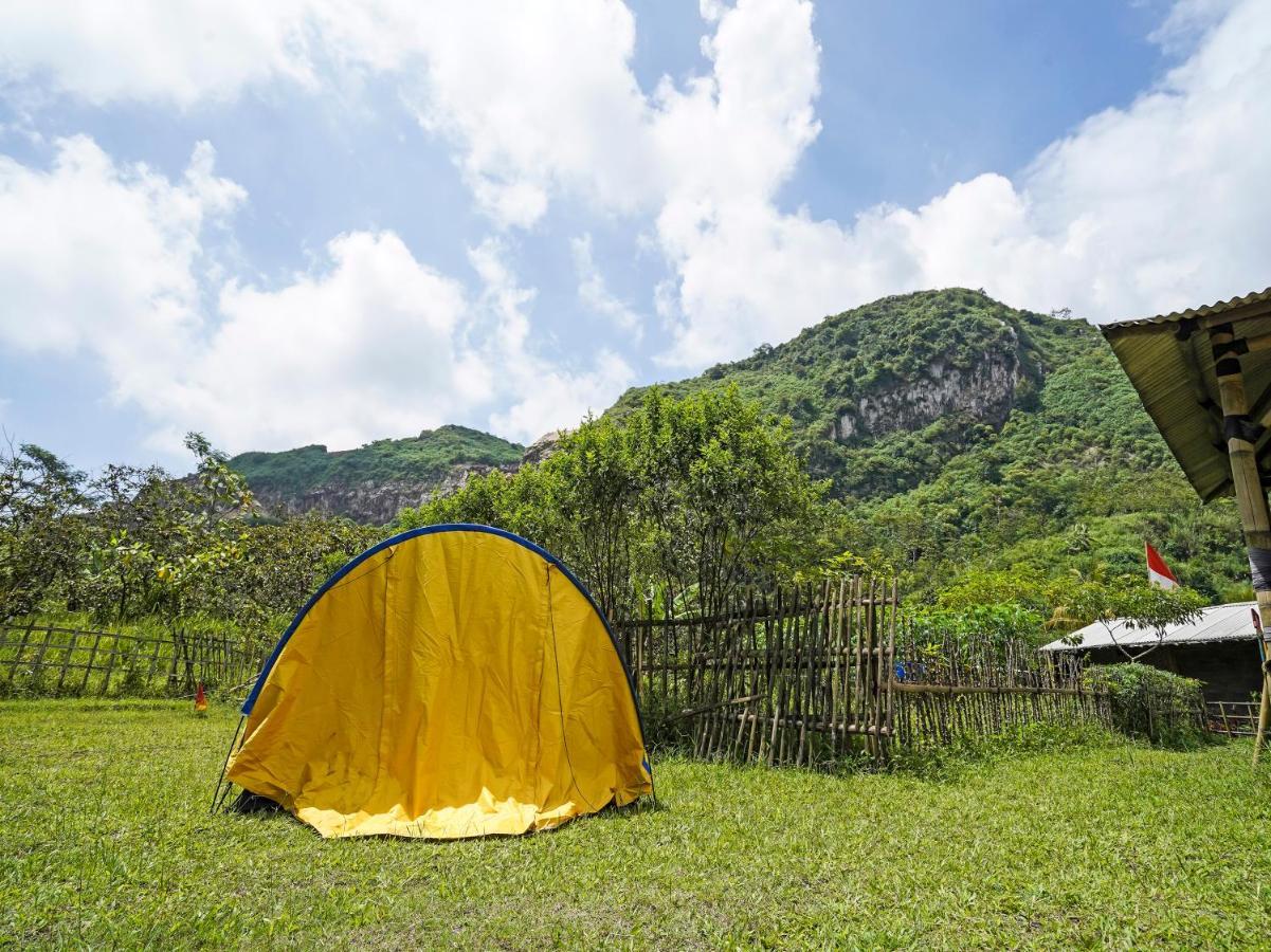 Oyo Homes 90917 Eco Tourism Geopark Padalarang Homestay Syariah Bandung Eksteriør billede